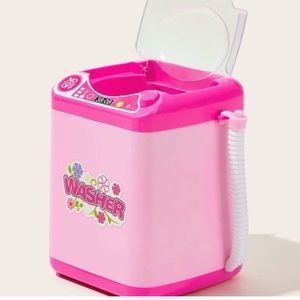 Mini washing machine that actually spins